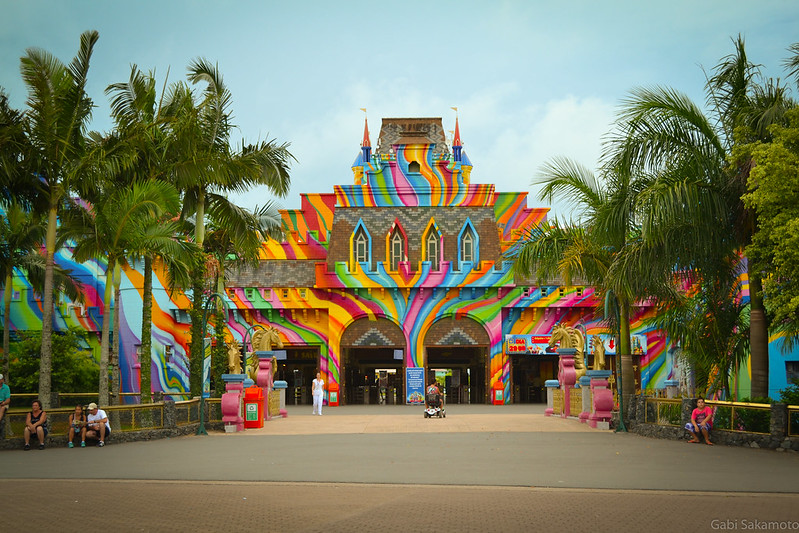 Visão frontal de uma das atrações do Beto Carrero World.